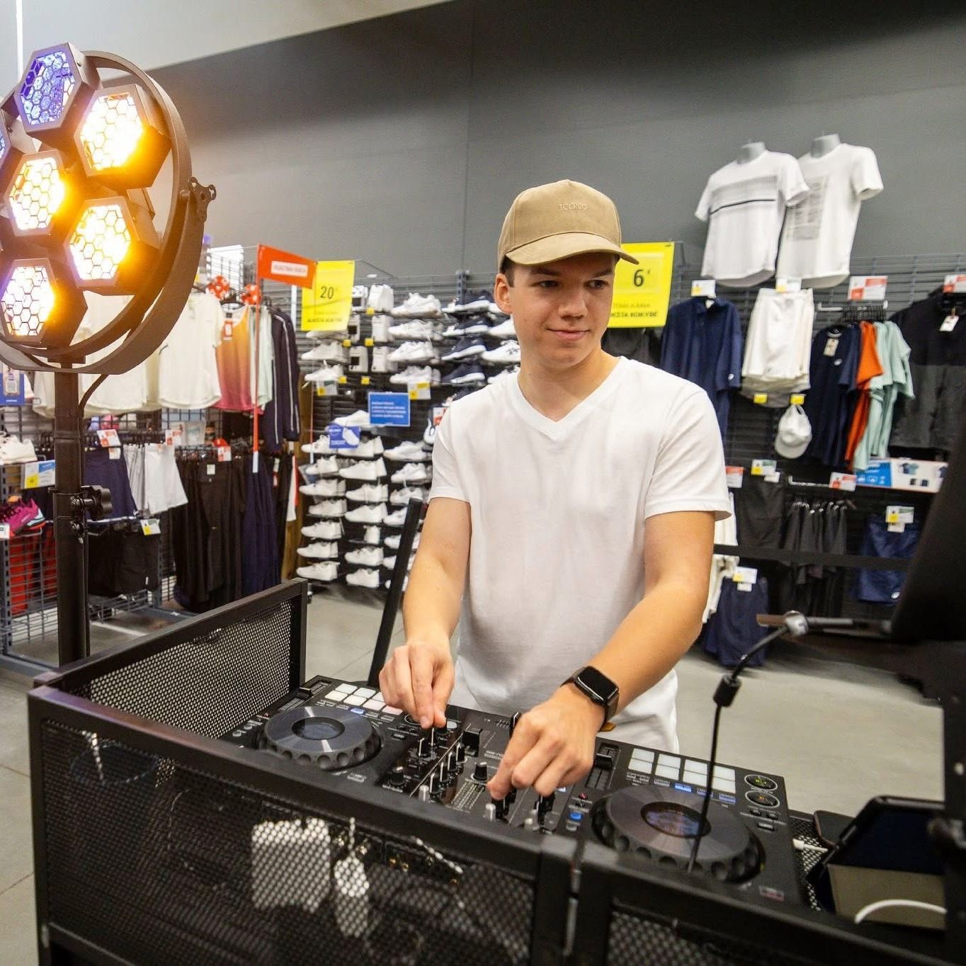 Šventės 4YOU - DJ paslaugos, renginių įgarsinimas 3