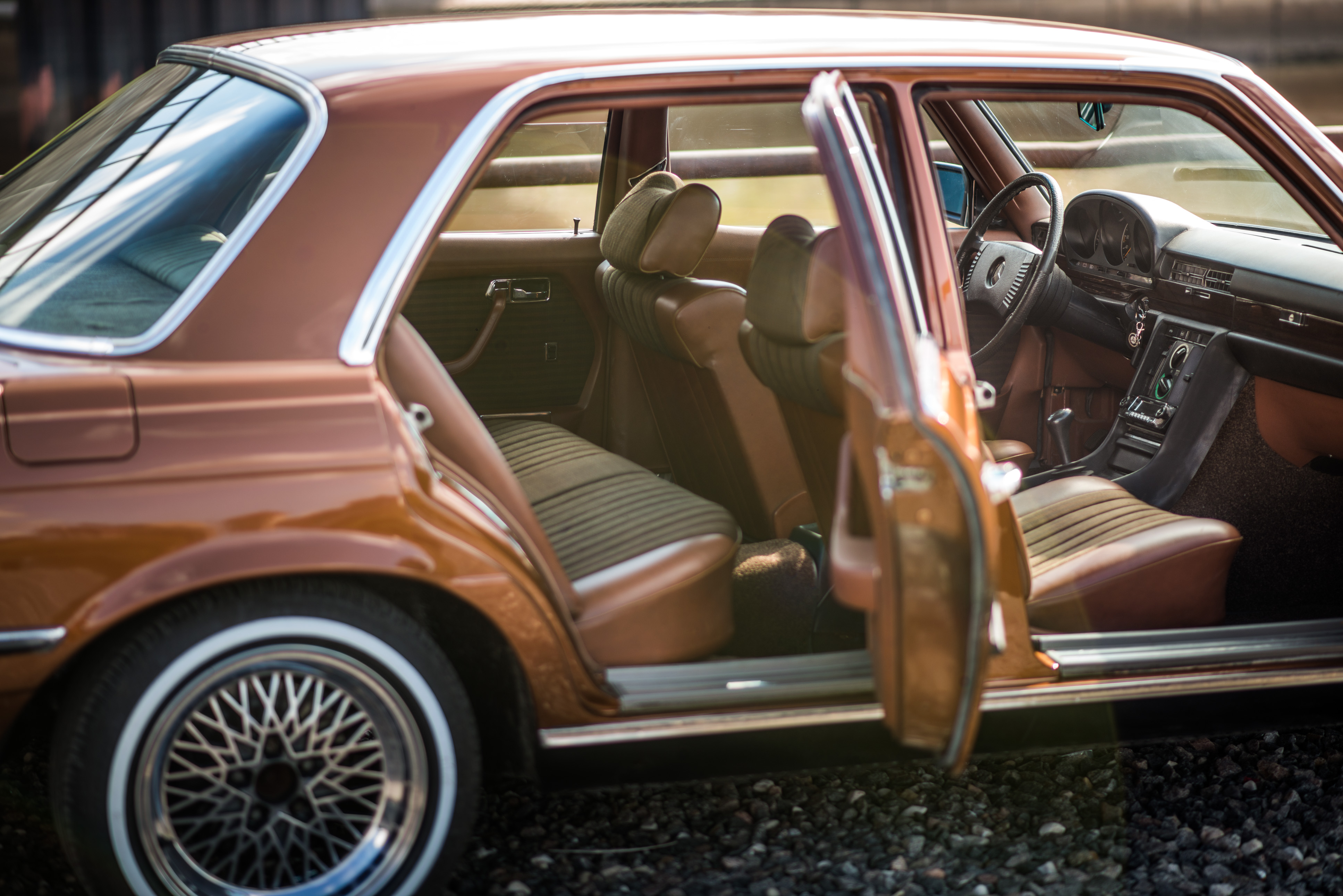 Mercedes Benz S class 1973 4