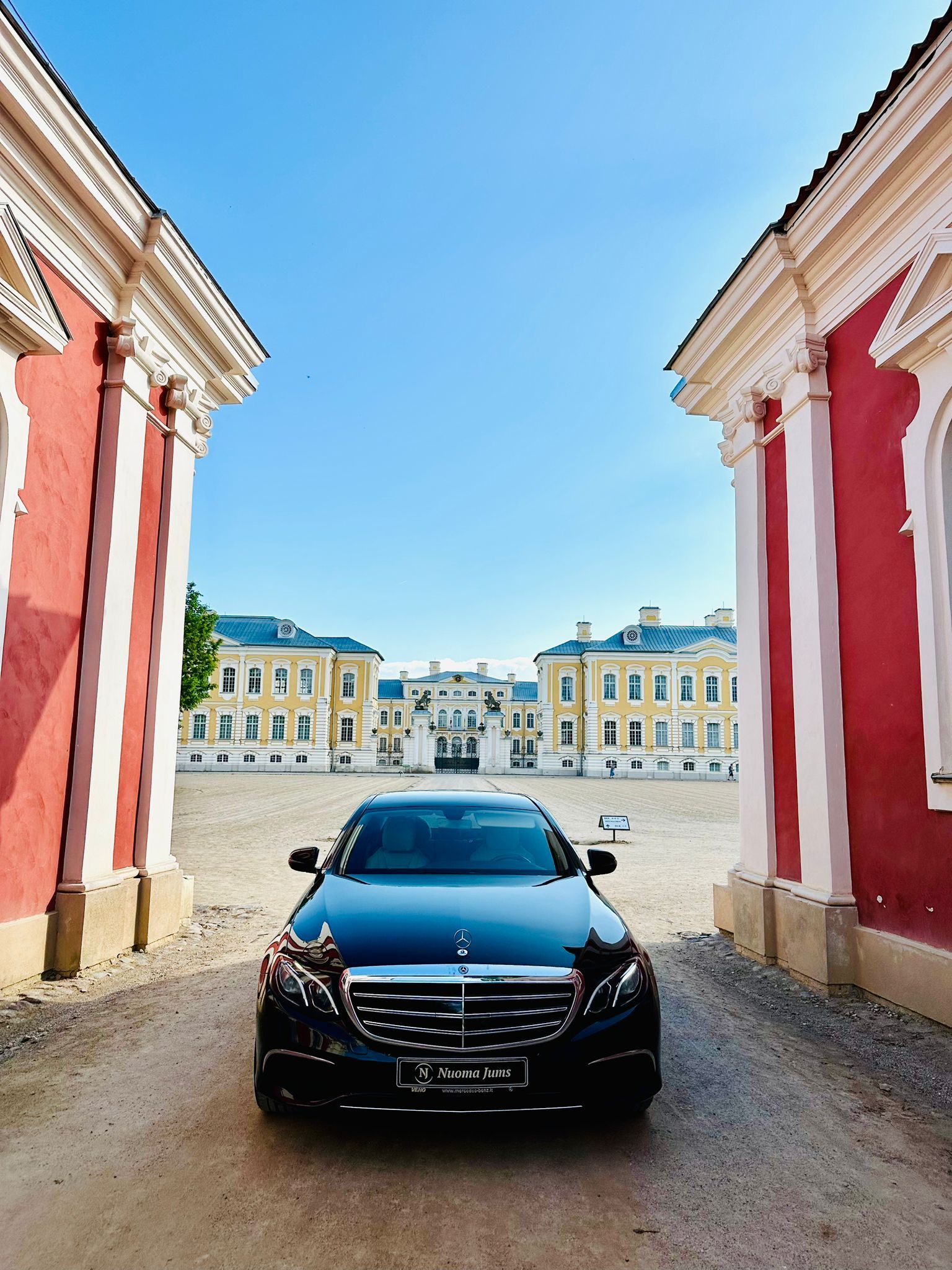 NuomaJums Luxury Cars prabangių automobilių nuoma 5