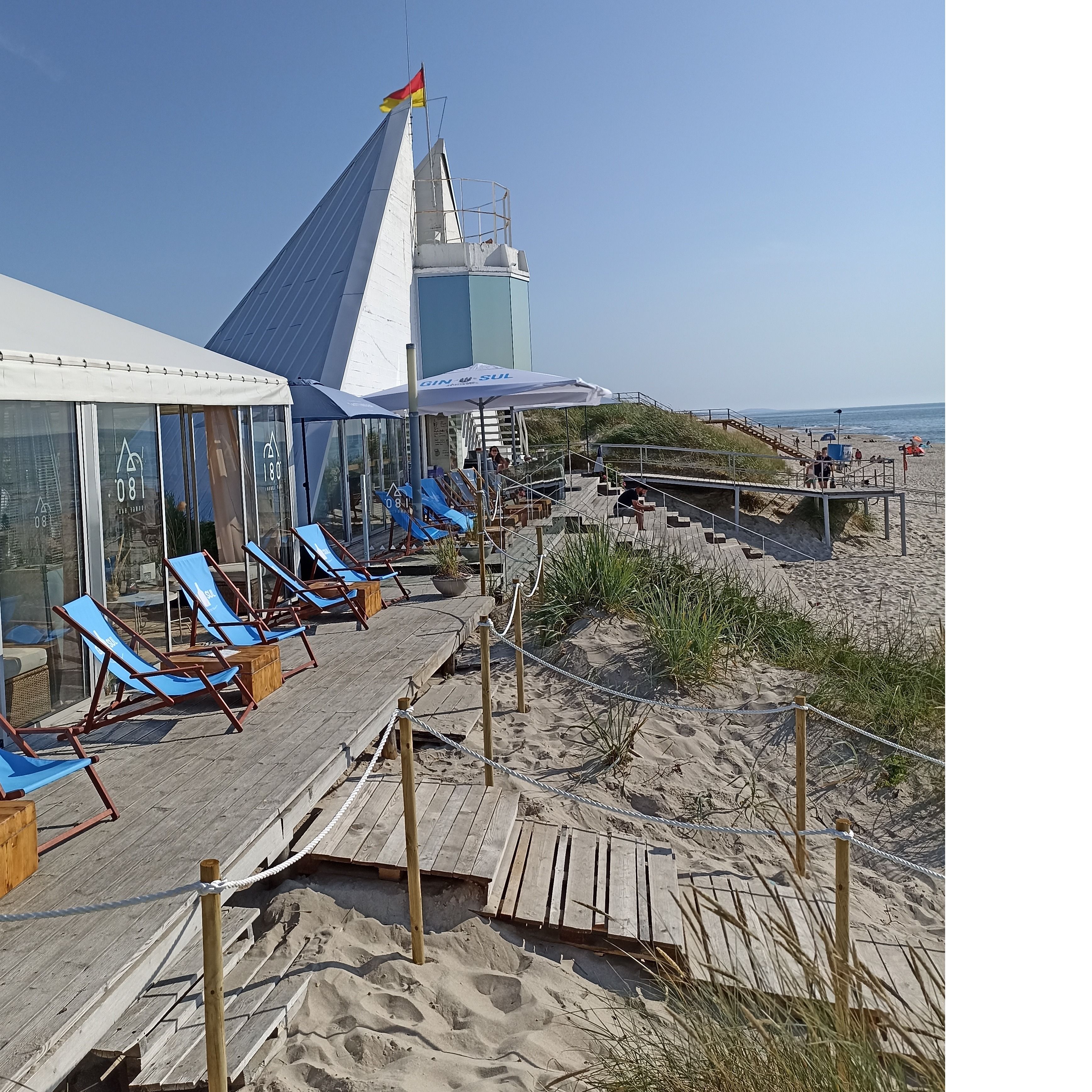 180 laipsnių Lounge baras — Vestuvių sodybos ir salės