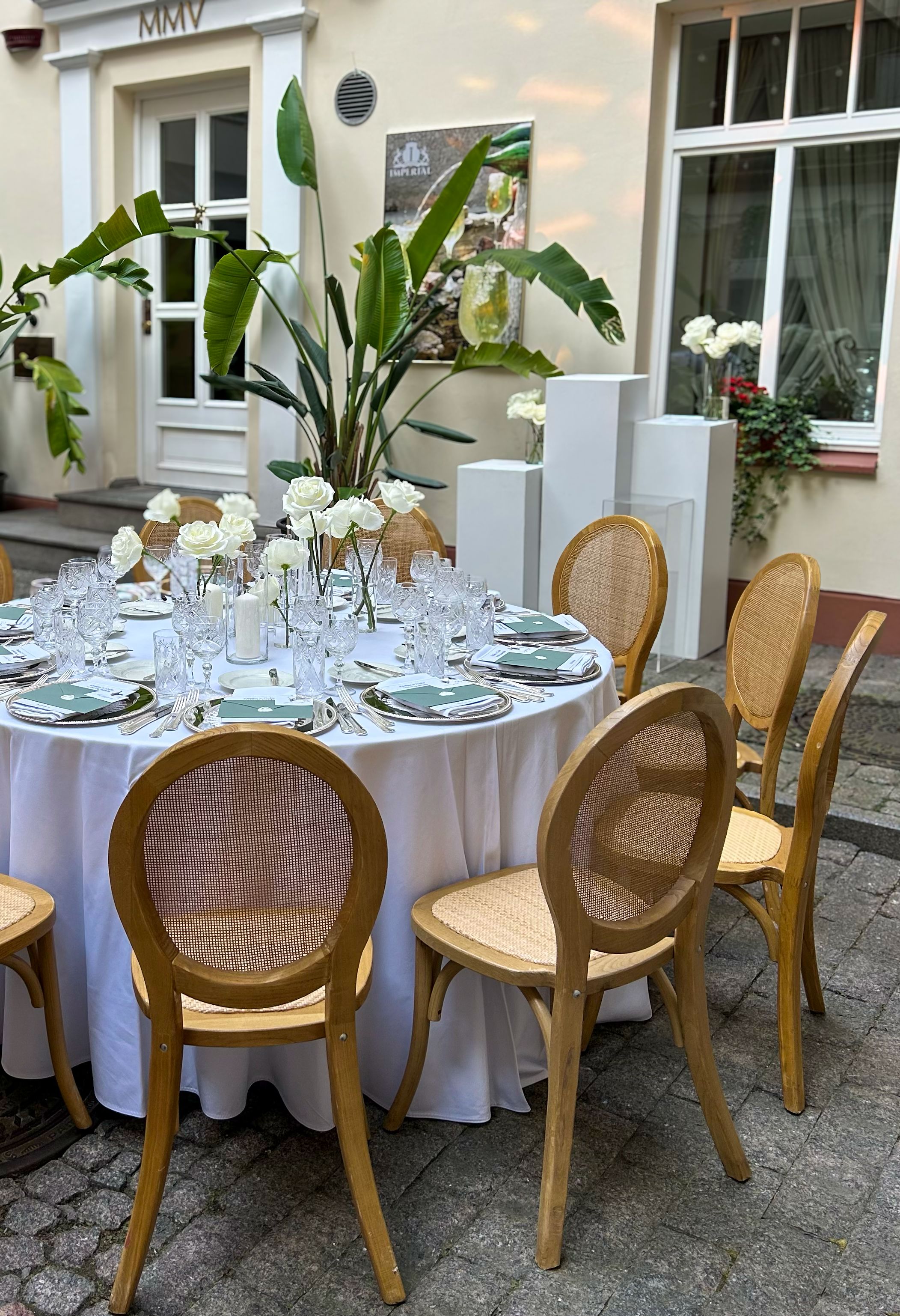 Imperial Hotel & Restaurant