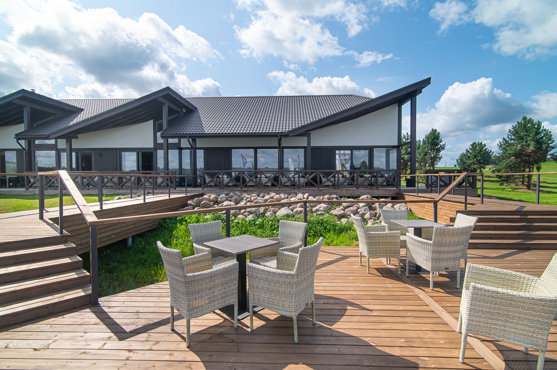 Royal Horse Resort 2