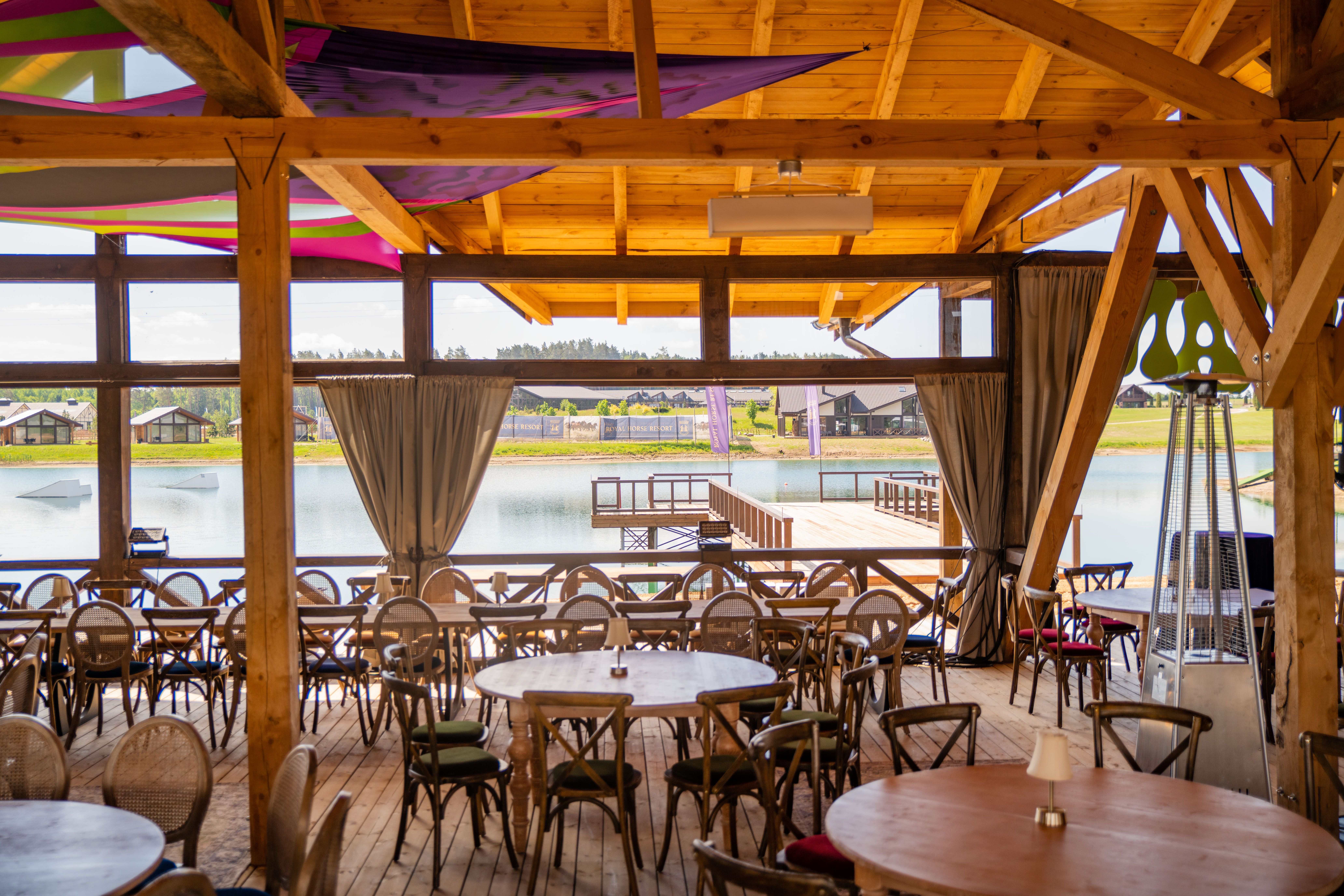 Royal Horse Resort 3