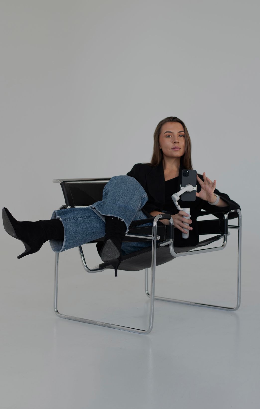Vestuvių turinio kūrėja - @manaumonika 2